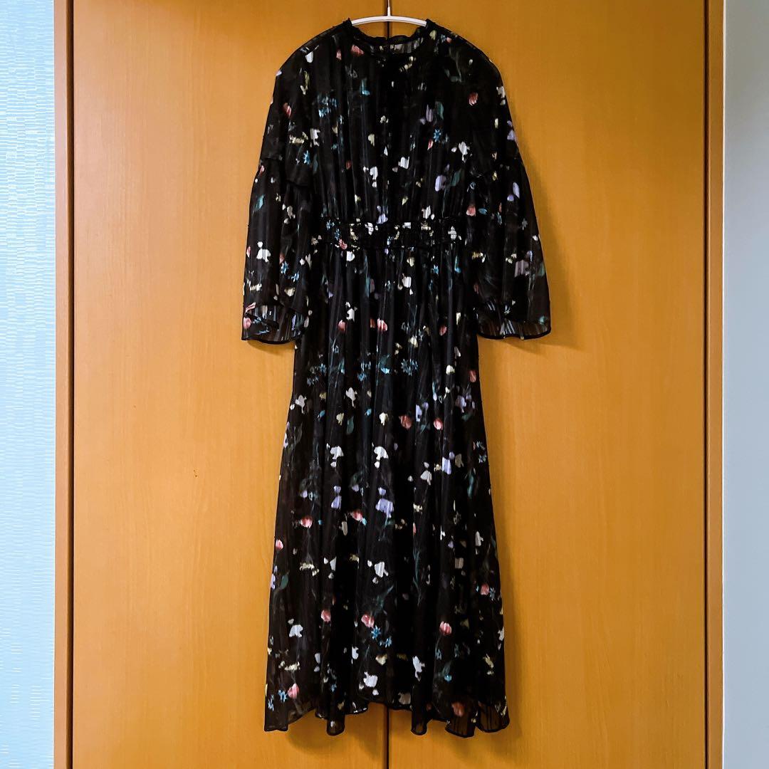 【美品】ボウタイフラワープリントワンピース ブラック 36 セルフォード