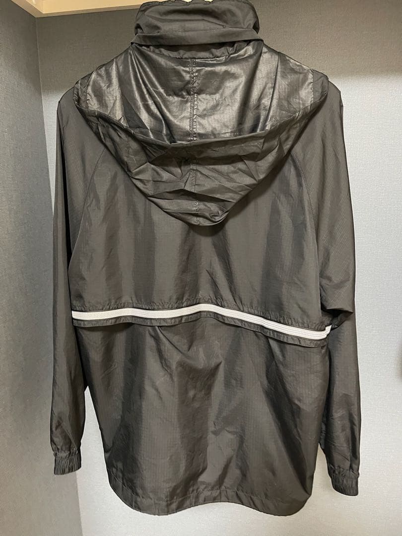 adidas ウインドブレーカー 上下セット ブラック レッド フード収納 M