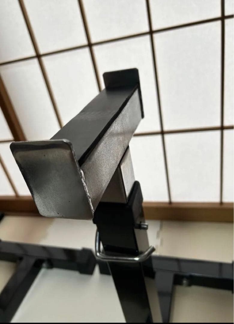 BODY DESIGNハイパープレスベンチとBODYMAKERセーフティスタンド