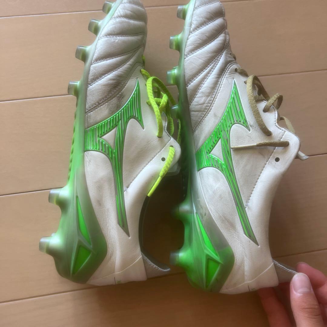 Mizuno Morelia ホワイト/グリーン サッカーシューズ