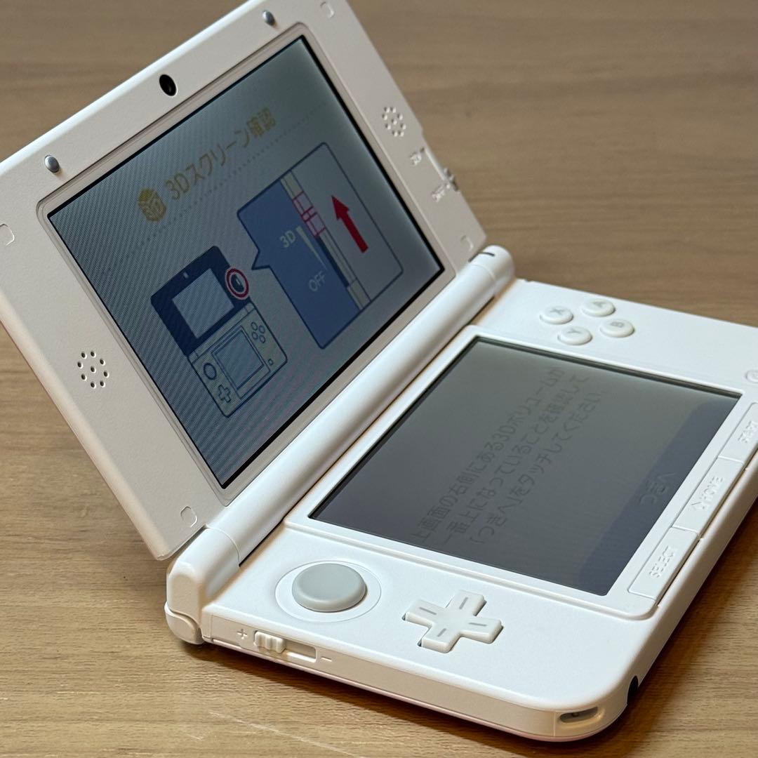 6-206【美品】ニンテンドー3DS LL ピンク×ホワイト 箱付き
