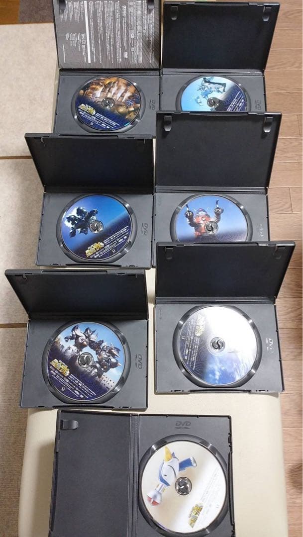 鉄甲機ミカヅキ DVDスペシャル限定BOX〈本編6枚+特典DISC1枚〉