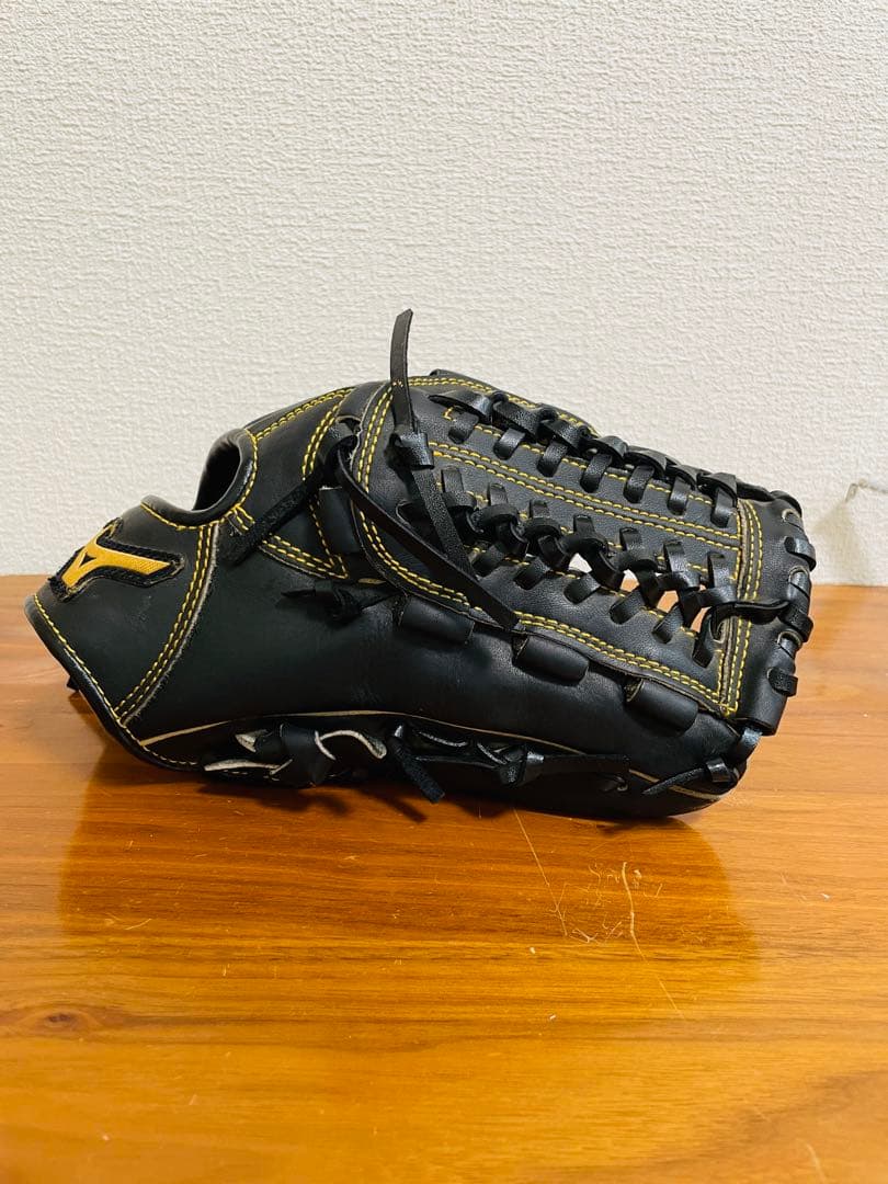 ✨美品✨ミズノ　MIZUNO 野球グローブ　黒　ブラック　即戦力
