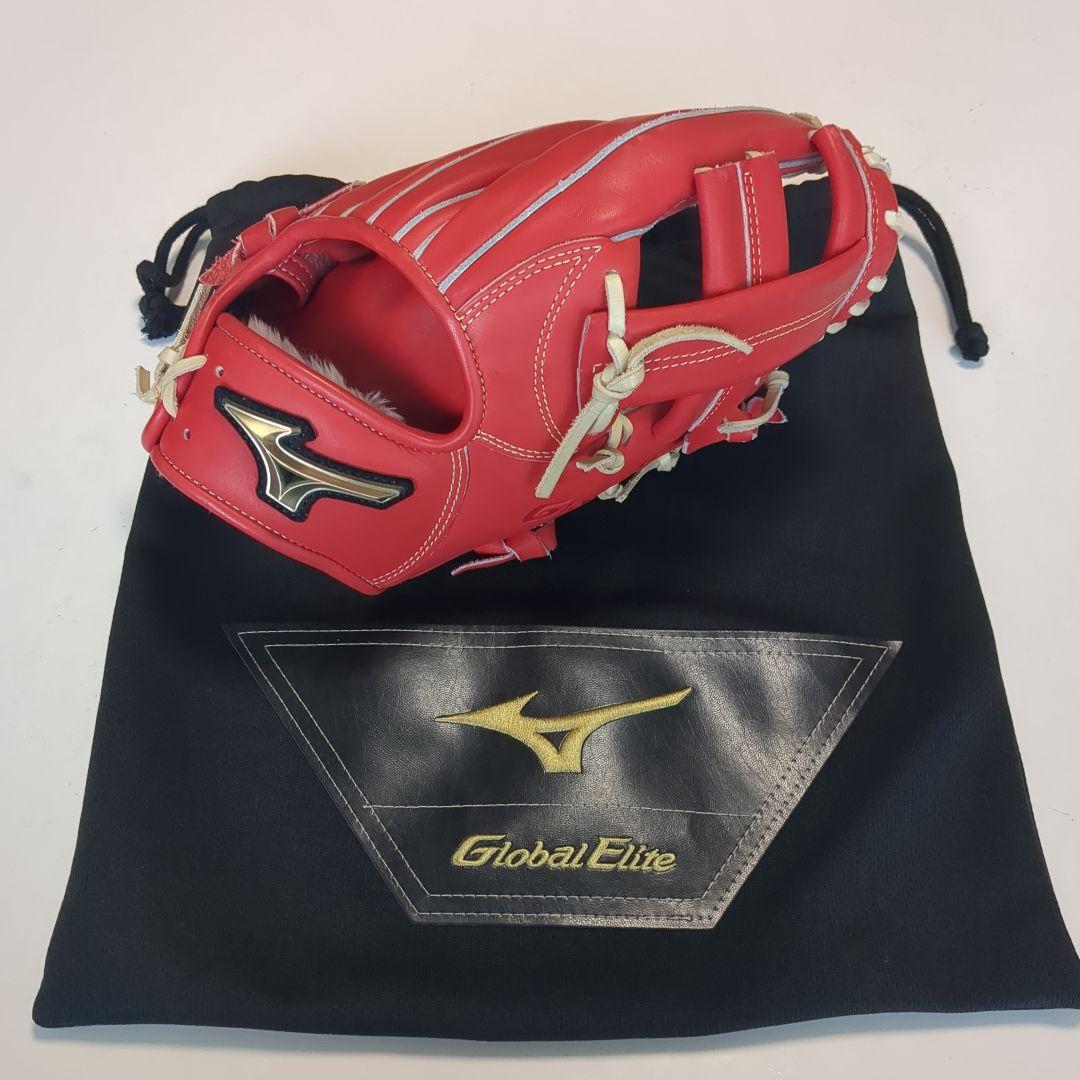 Mizuno Global Elite 赤 軟式グローブ　大人用
