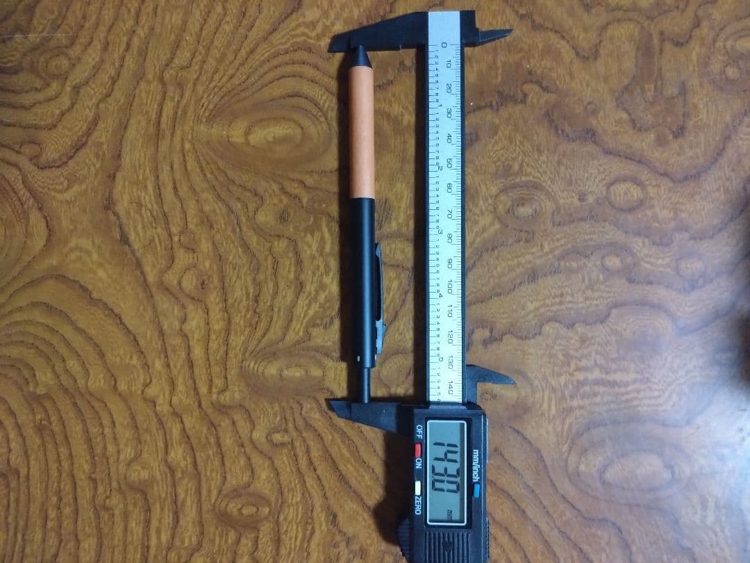 伊東屋ロメオno.4 4in1多機能ペン ガルフブルー