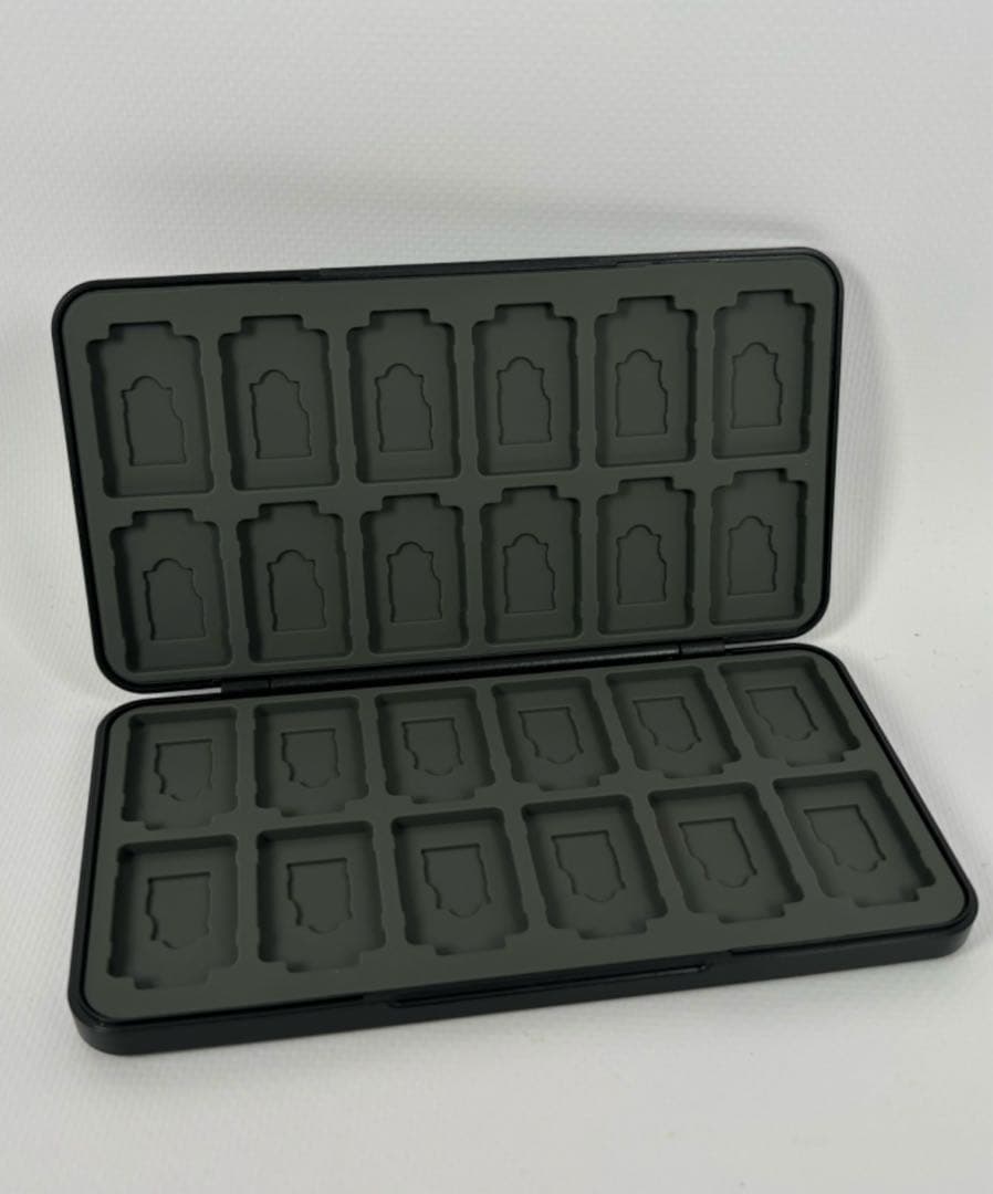ゼンゼロ Nintendo Switch カセットケース 26枚収納