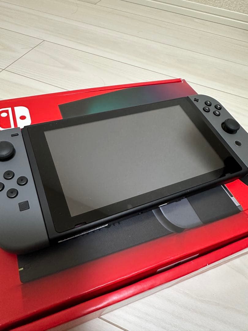 【美品】Nintendo Switch グレー