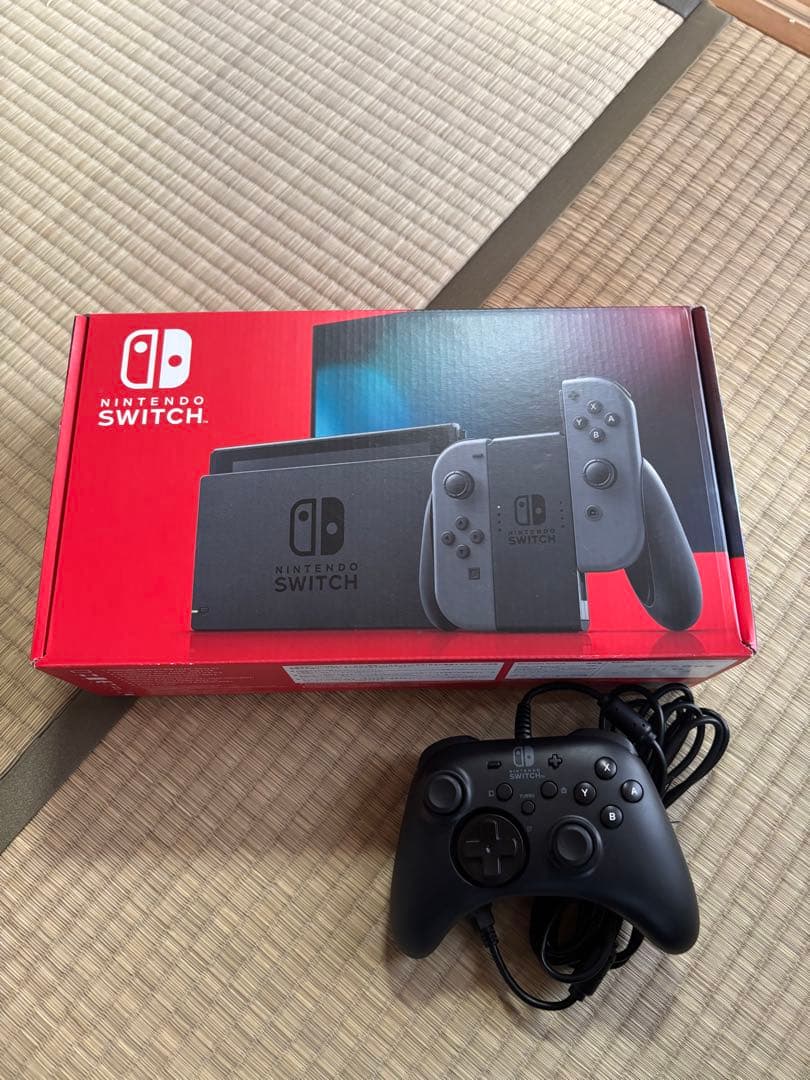 Nintendo Switch 本体 付属品完備／別売りコートローラー付き