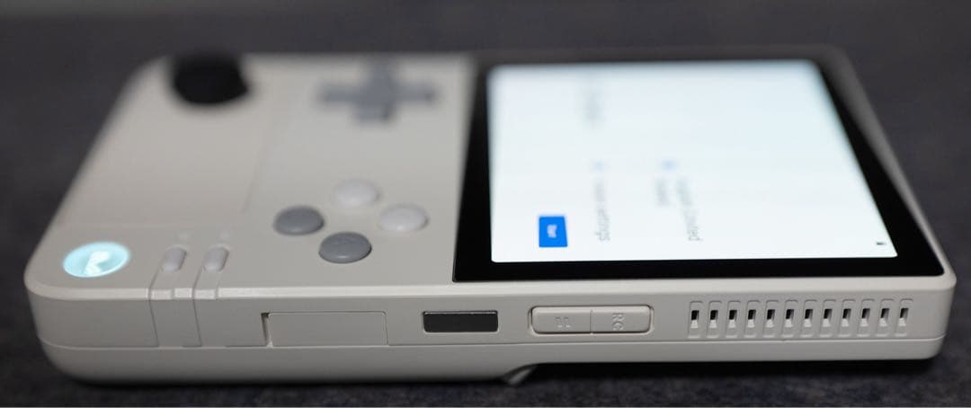 AYANEO POCKET DMG ホワイト 8GB/128GB レトロゲーム機