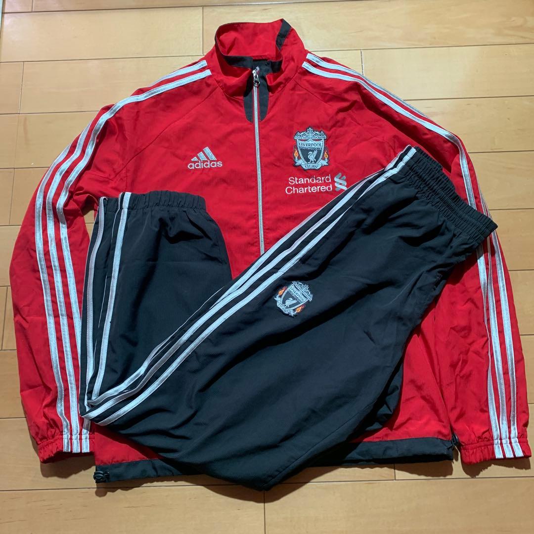 サッカーウェアセット　リバプール上下セット　使用感あり　傷あり