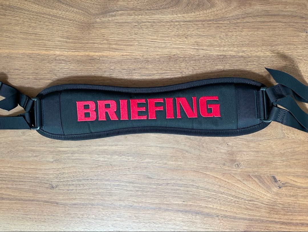 BRIEFING ショルダーストラップ ブラック/レッド