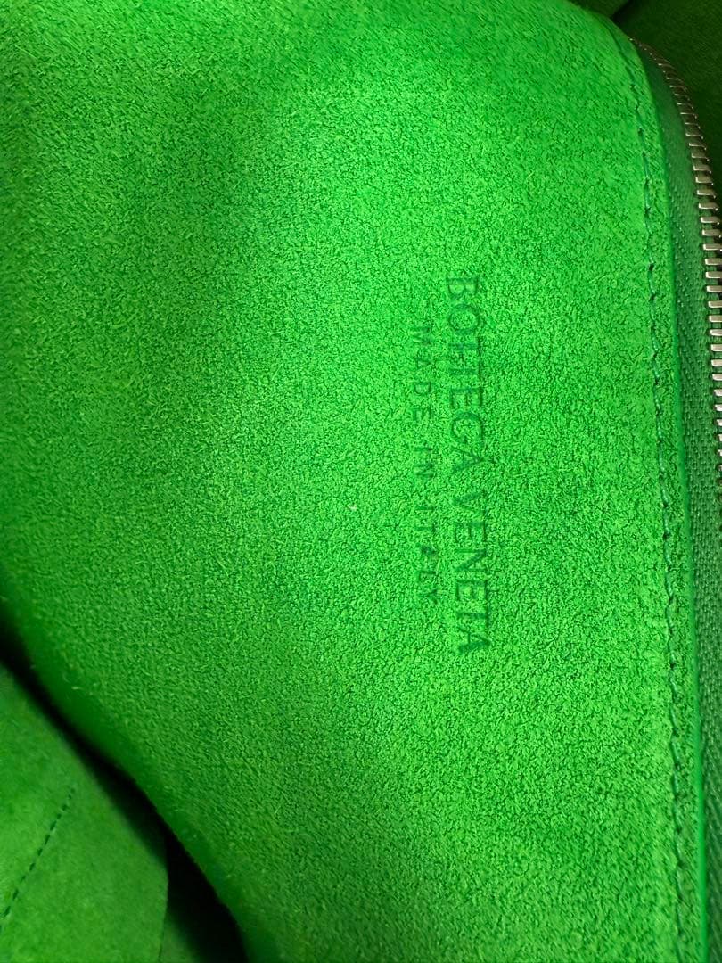 BOTTEGA VENETA ラージアルコBlackGreen