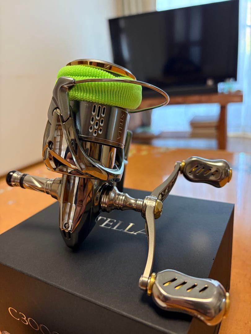 SHIMANO スピニングリール 18ステラ C3000SDHIG