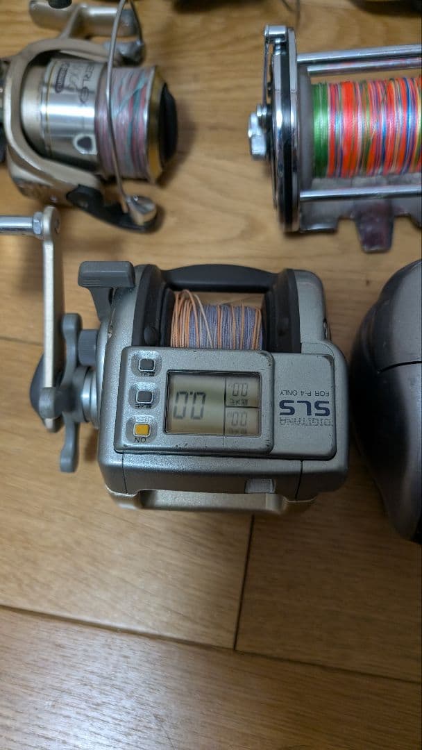 SHIMANO DAIWAスピニングリール14個まとめ売り