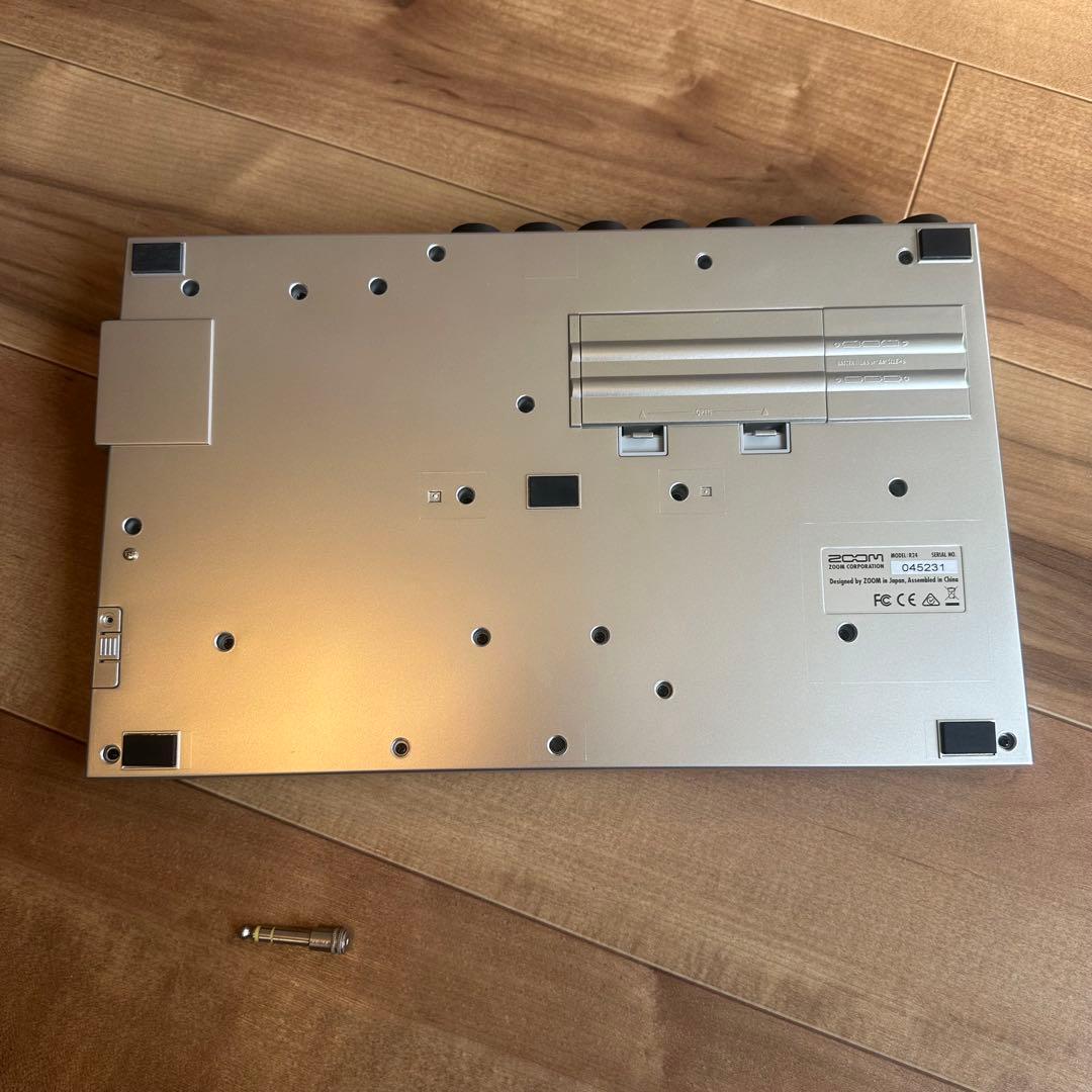 zoom r24 マルチトラックレコーダー ケース付き