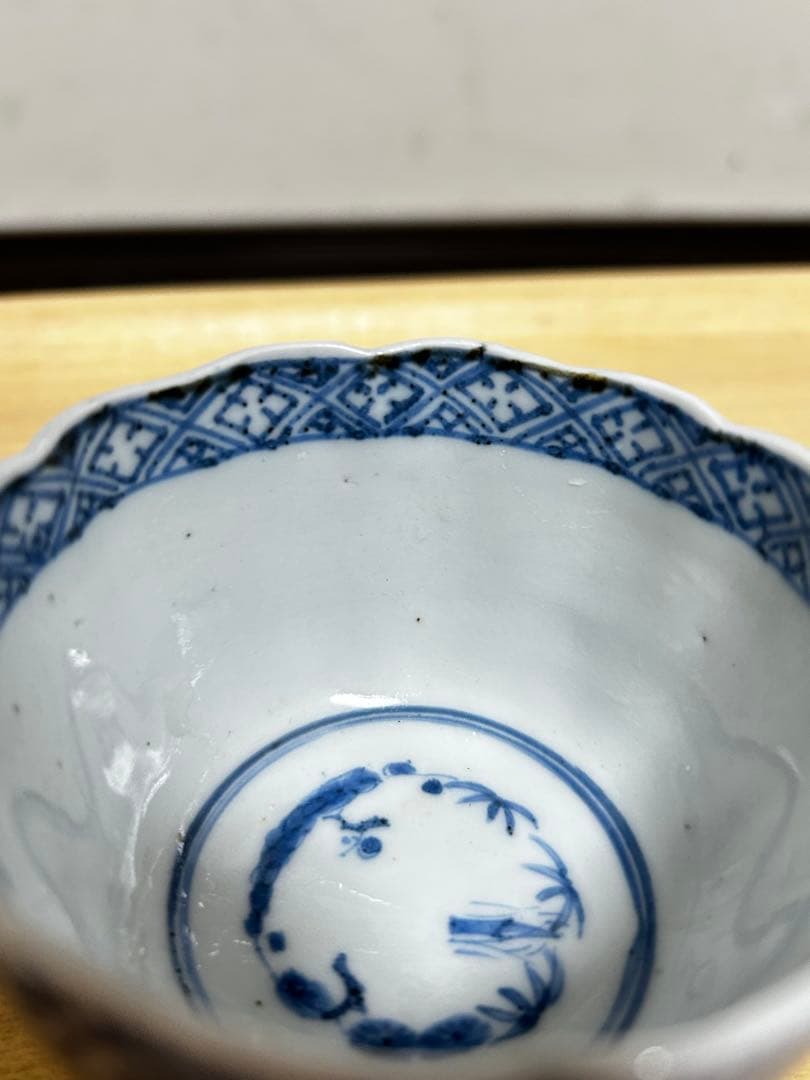 古伊万里1720年〜1820年頃　江戸時代　成化年製　蛸唐草文染付向付