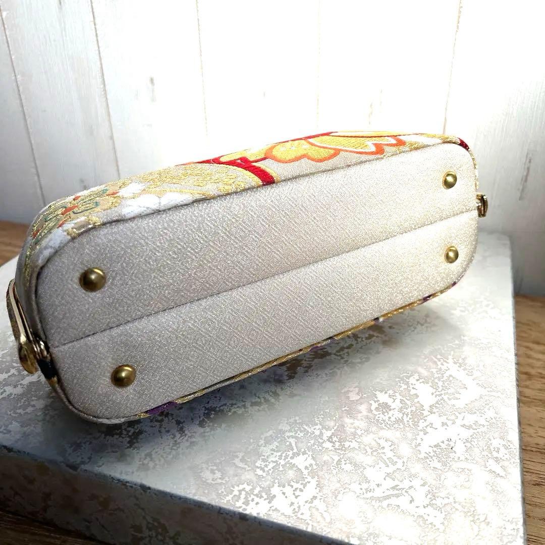 成人式バック草履　金色　箱いり