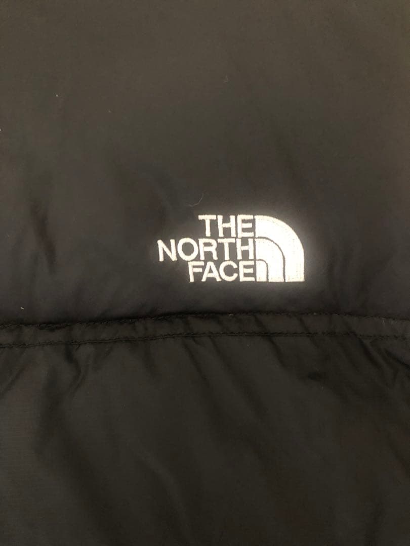 か*ぺ様 THE NORTH FACE ブラックダウンベスト 700フィルパワー