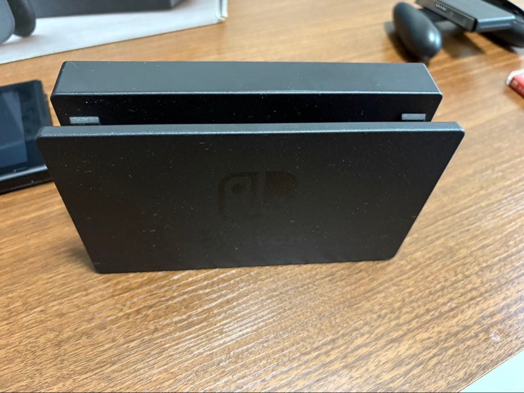 Nintendo Switch 本体 グレー + 人気ソフト2本