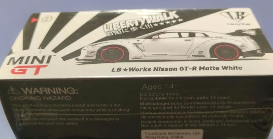 LB★WorksMINI GT Nissan GT-RMatte White