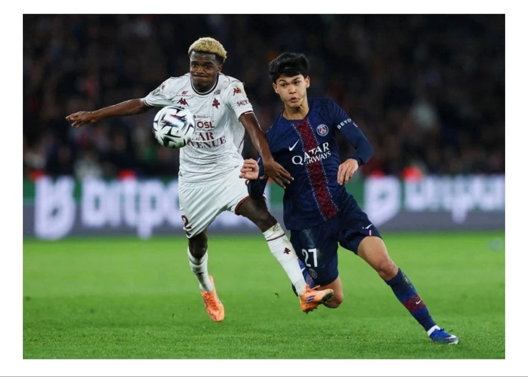 ドロ・フェルナンデス　PSG 25-26 ユニフォーム