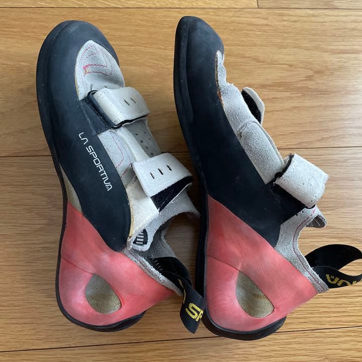 LA SPORTIVA SOLUTION COMP 37 1/2 クライミング