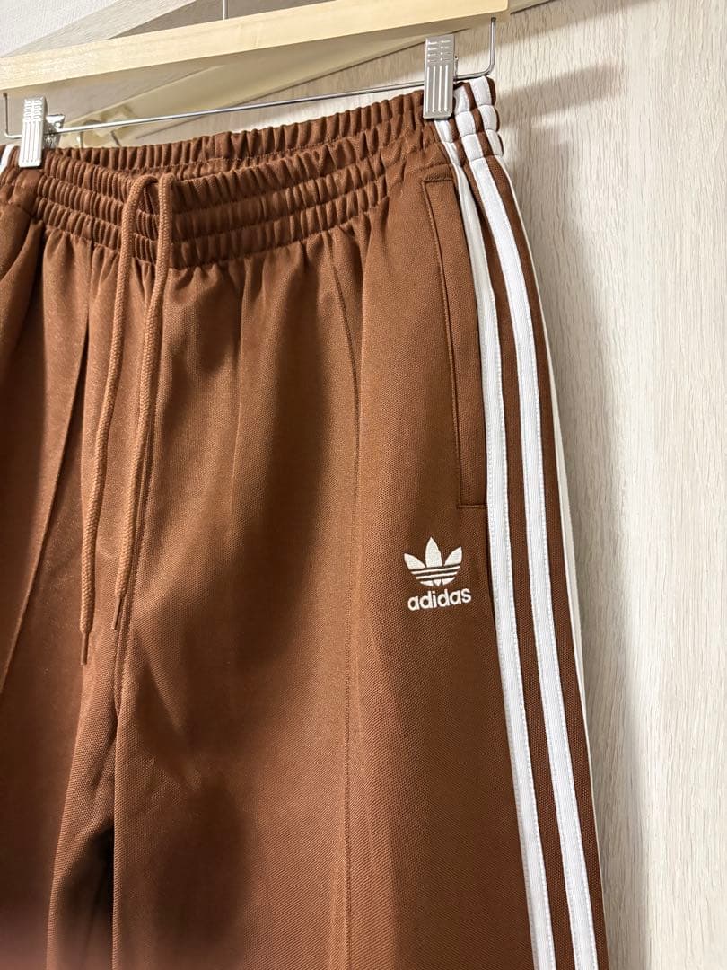 【美品】adidas アディダス バギーフィットファイヤーバード　トラックパンツ