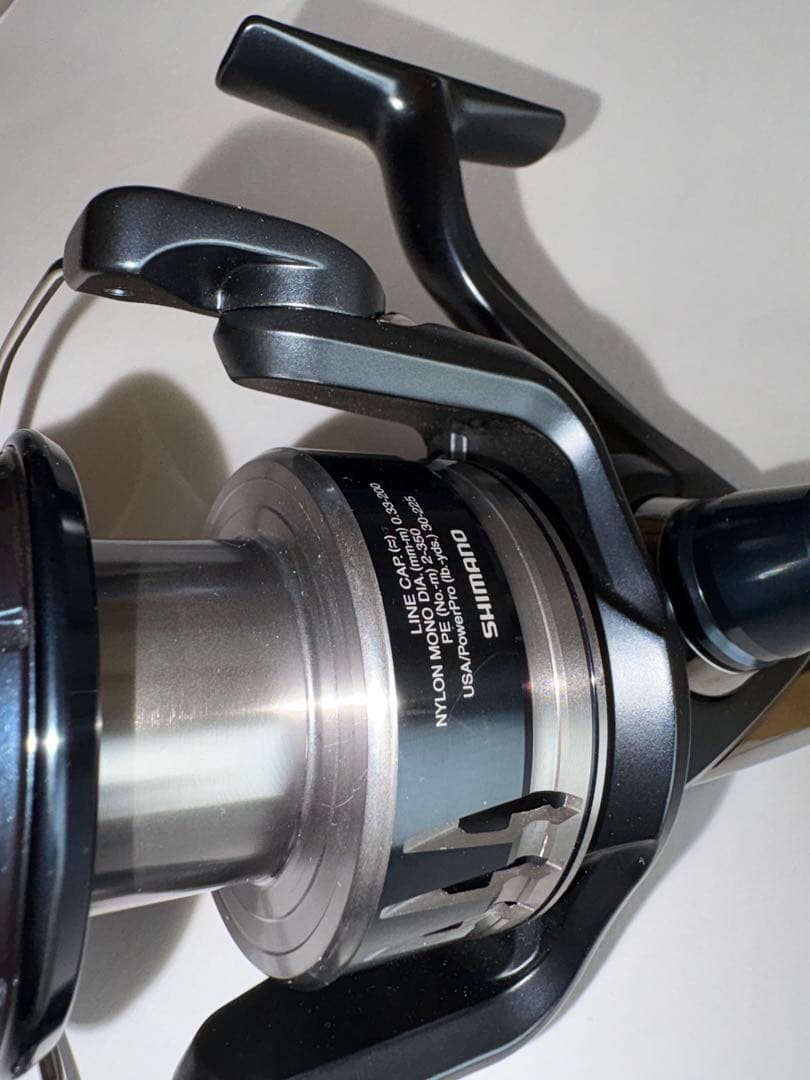 SHIMANO STRADIC SW 5000PG スピニングリール