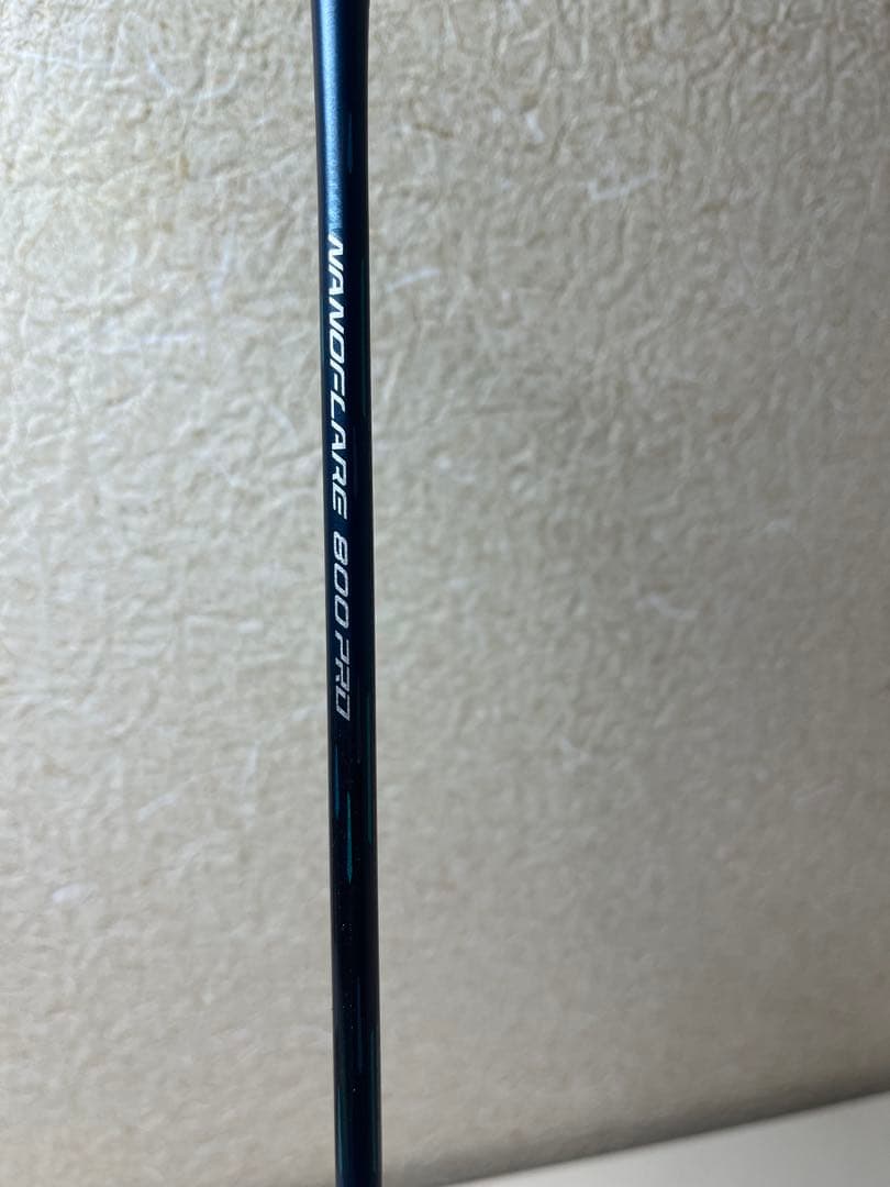 ナノフレア800プロ　バドミントン　ラケット 4UG5 ヨネックス　ヒビあり