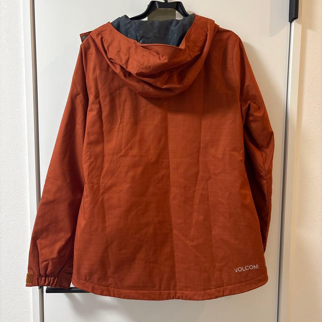 美品　Volcom スノーボードウェア　サイズＭ