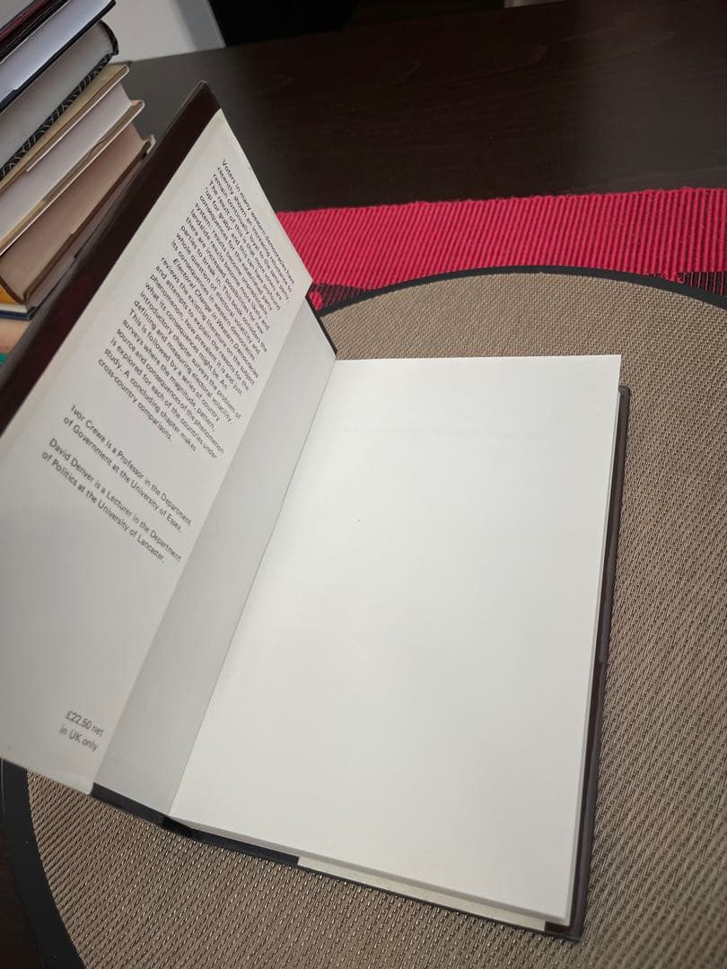 洋書 Electoral Change in Western Democracies