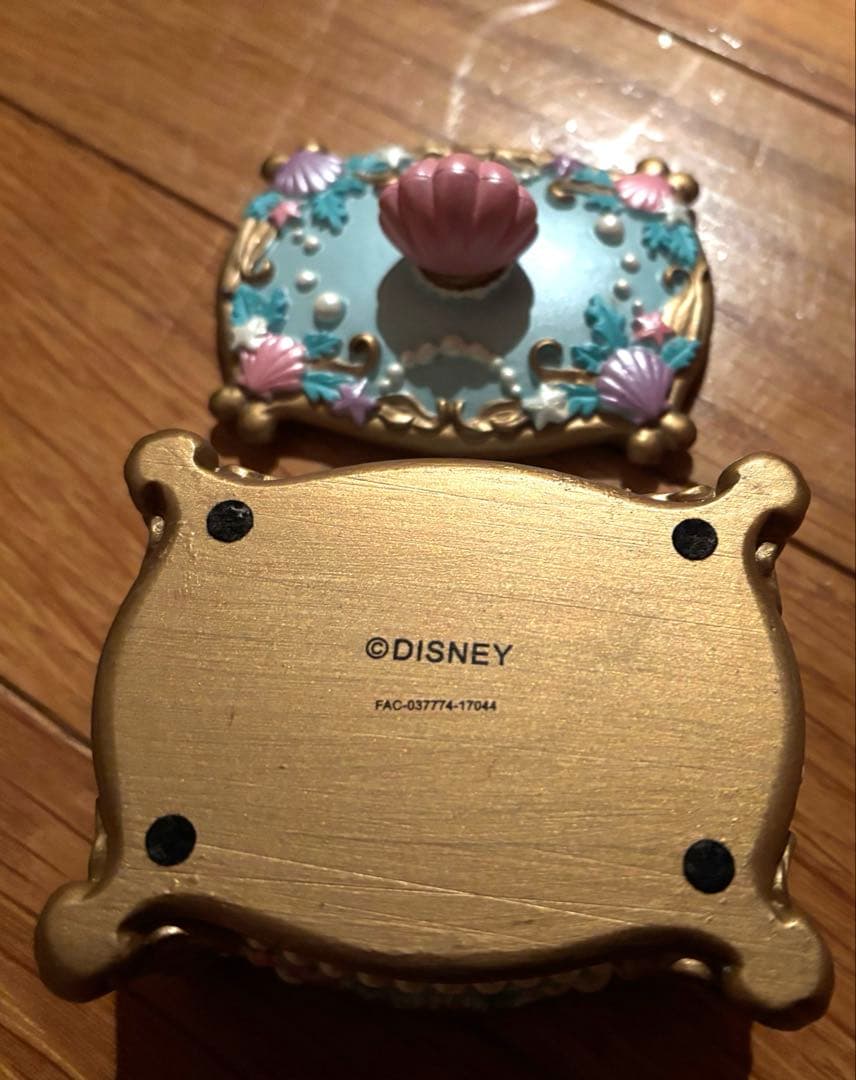 ディズニーストア アリエル ジャスミン アクセサリーケース アクセサリーボックス