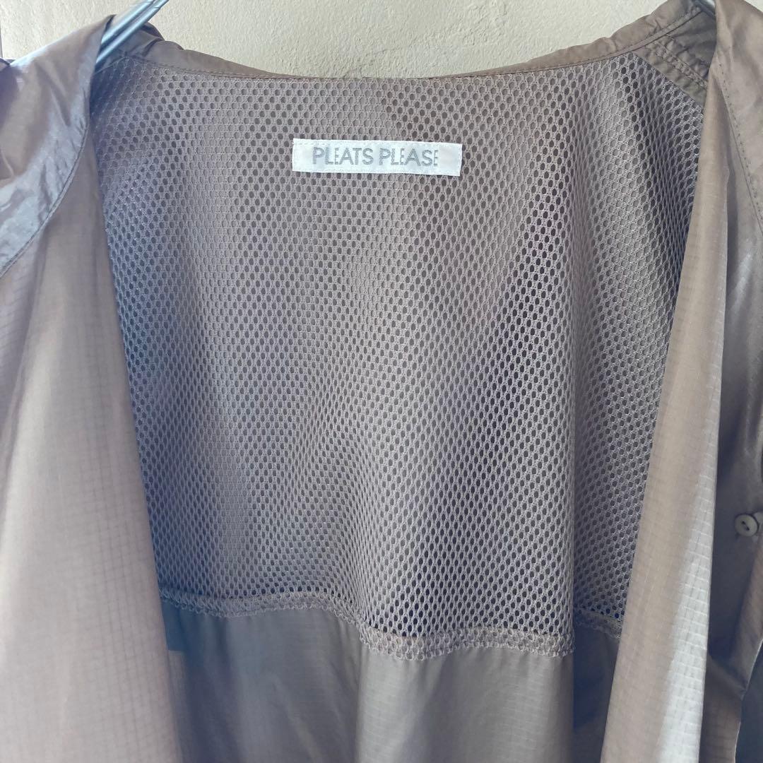 ISSEY MIYAKE PLEATS PLEASE ナイロンジャケット　2