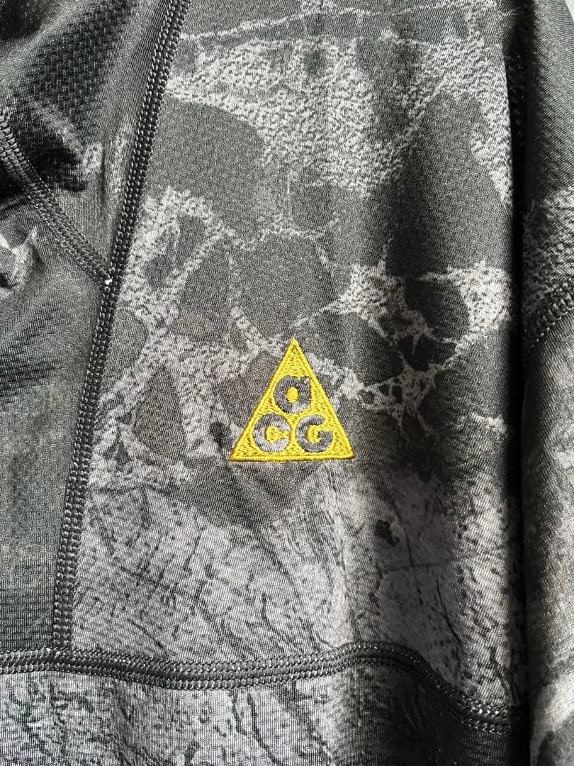 その他 NIKE ACG DRI-FIT UV LAVA TREE PULLOVER