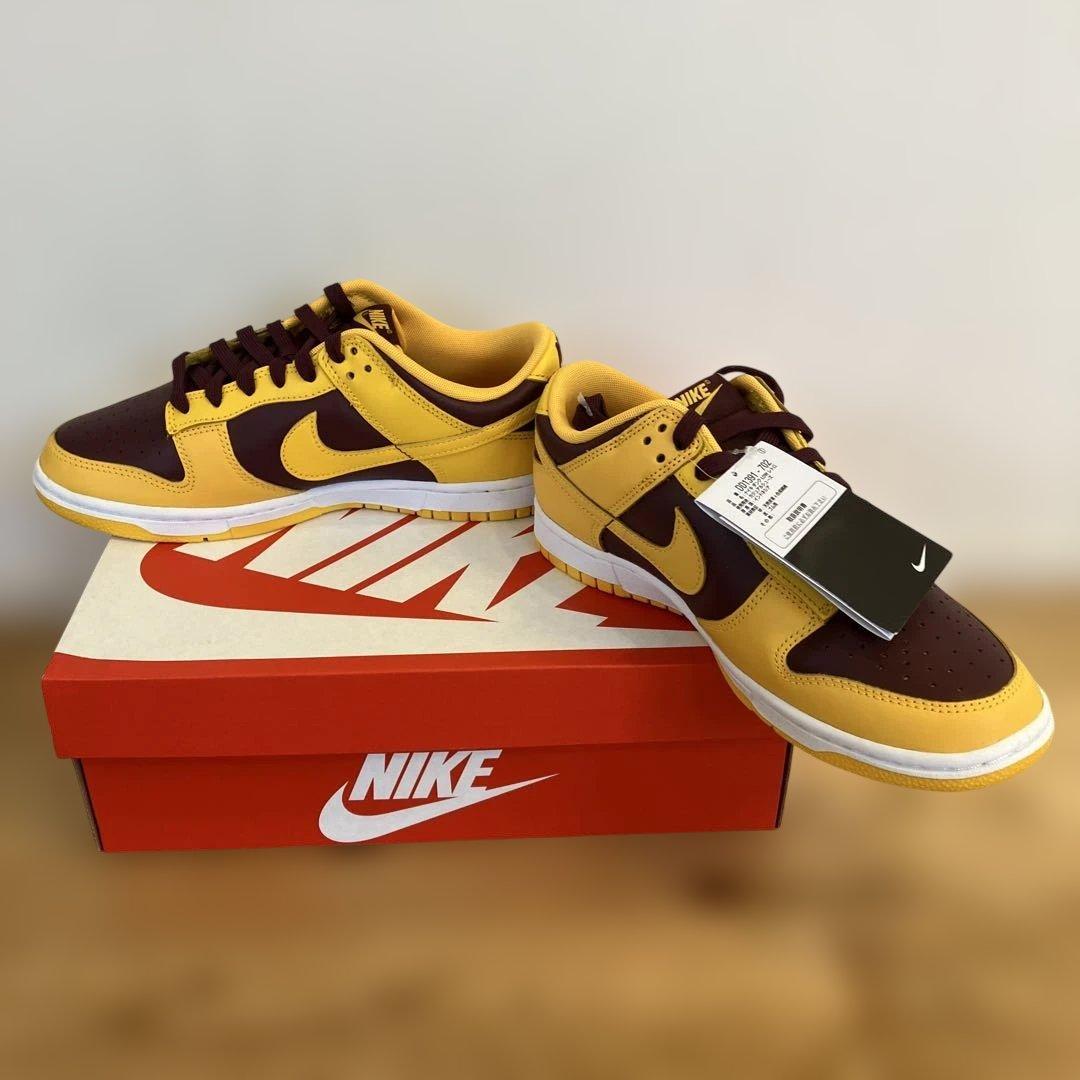 【新品】NIKE DUNK LOW RETRO university gold