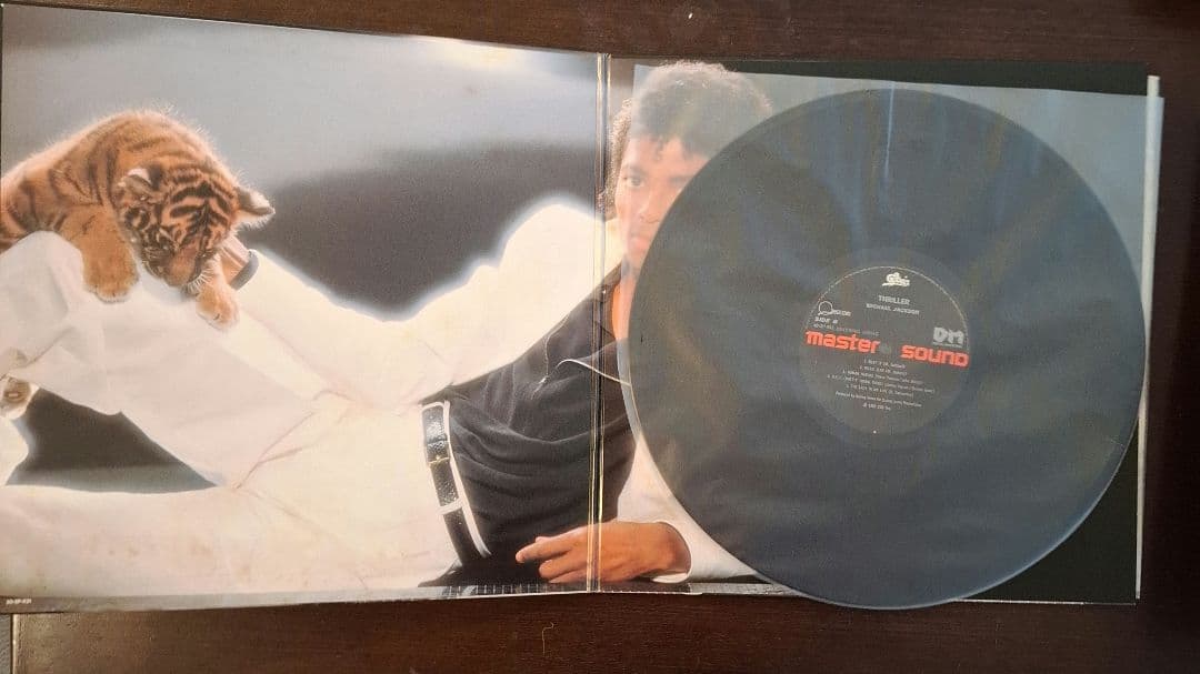 マイケル・ジャクソン スリラー master sound レコード