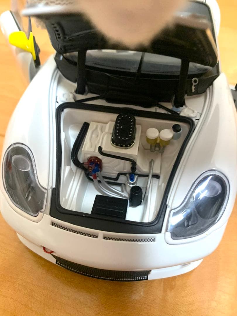 AUTOart ポルシェGT3R 1:18 ホワイトミニカー
