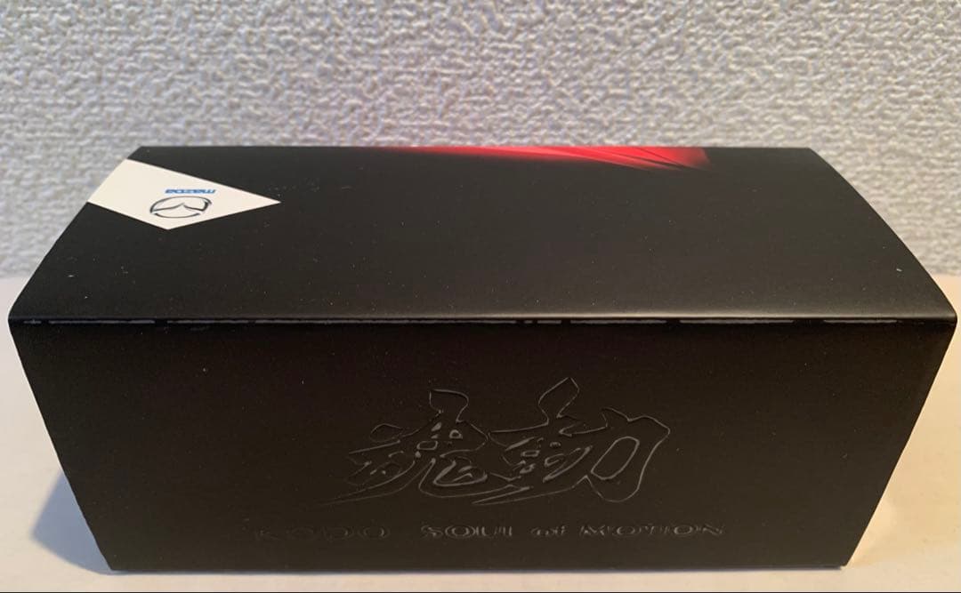 MAZDA特注1/43 アクセラ スポーツ スノーフレイクホワイトパールマイカ