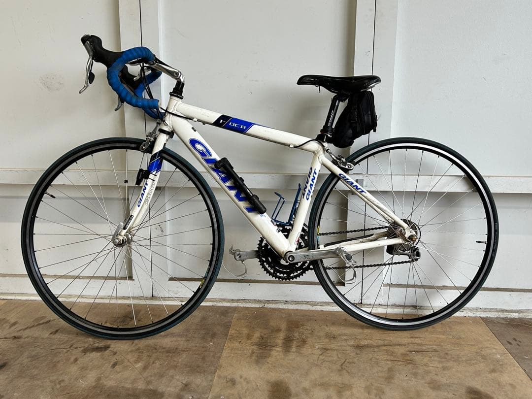 GIANT ロードバイク SHIMANO TIAGRA 27段変速