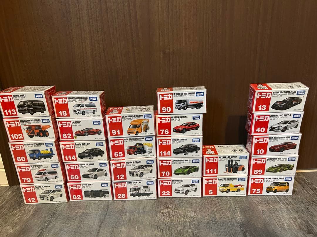 【新品】84個まとめ売り　トミカ　TOMICA
