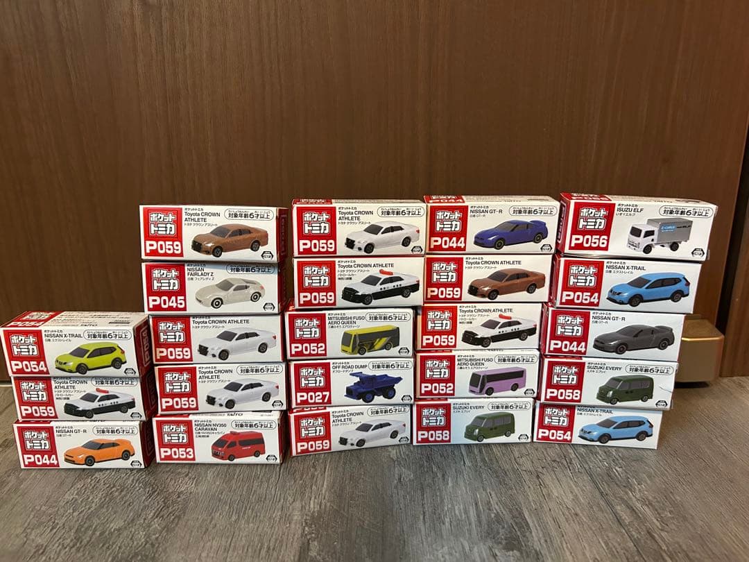 【新品】84個まとめ売り　トミカ　TOMICA