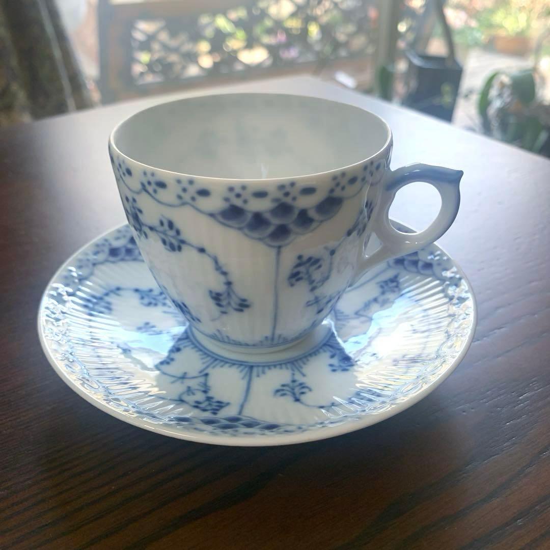 美品✨ロイヤルコペンハーゲン ハーフレース コーヒーカップ＆ソーサー1客