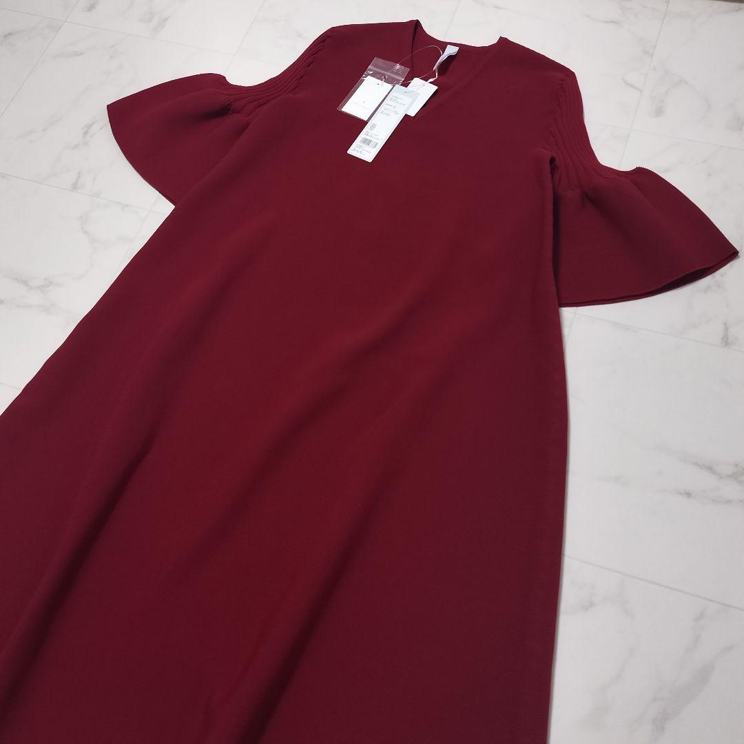 【最終価格】新品✨CFCL 　ベルスリーブ　ロングワンピース　Vネック　赤系