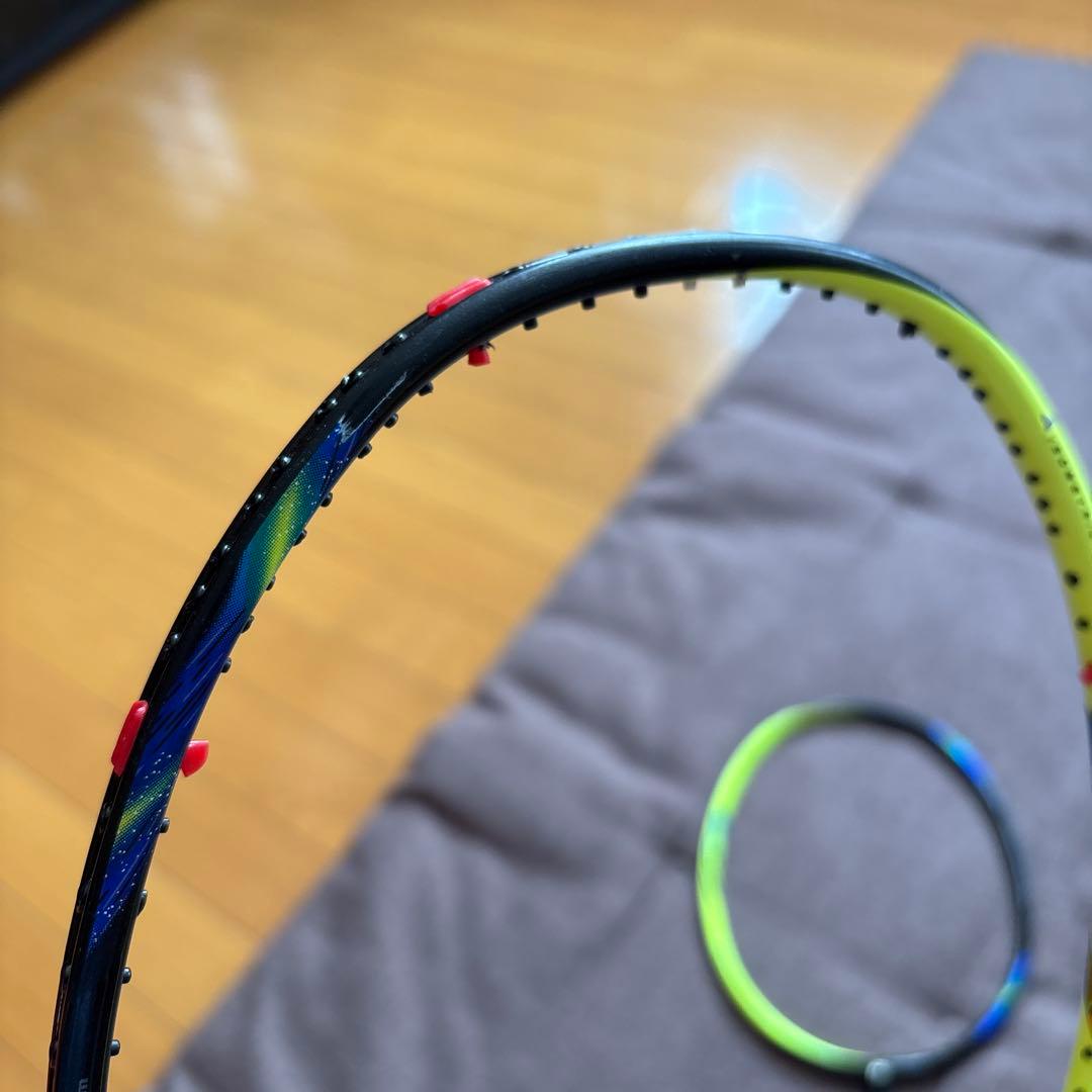 ASTROX 77 バドミントンラケット ジャンク品