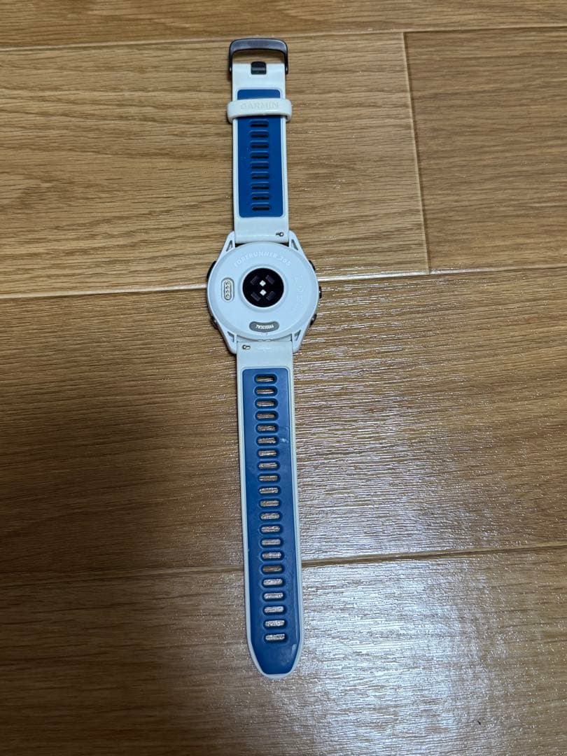 Garmin Forerunner 265　中古Egi Pratama