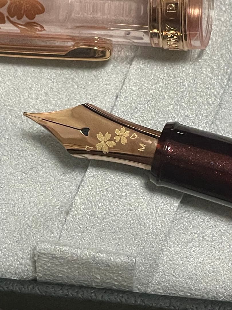 プラチナ　万年筆　桜華