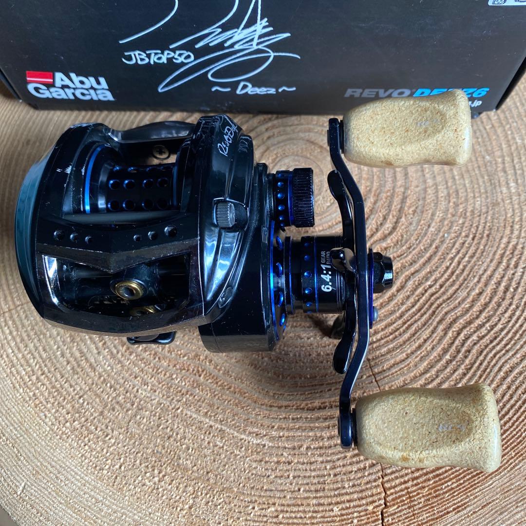 Abu Garcia Revo Deez 6-Lベイトリール