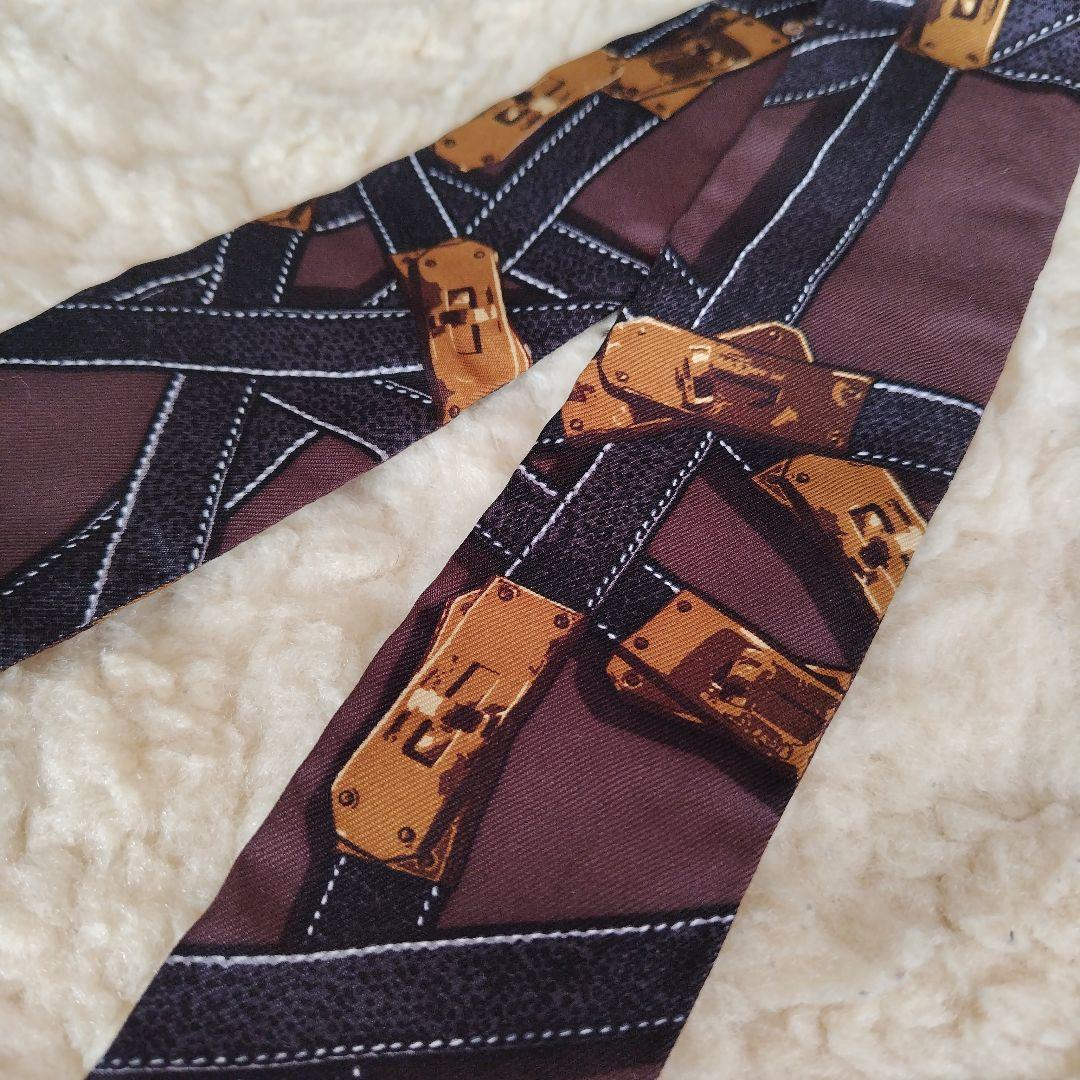 エルメス　ツイリー TRES KELLY　シルクスカーフ