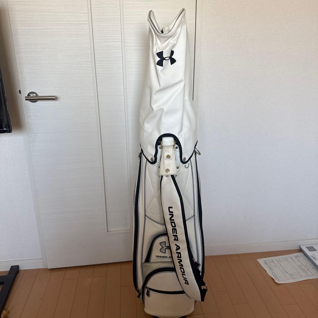 UNDER ARMOUR ゴルフバッグ・ヘッドカバーセット