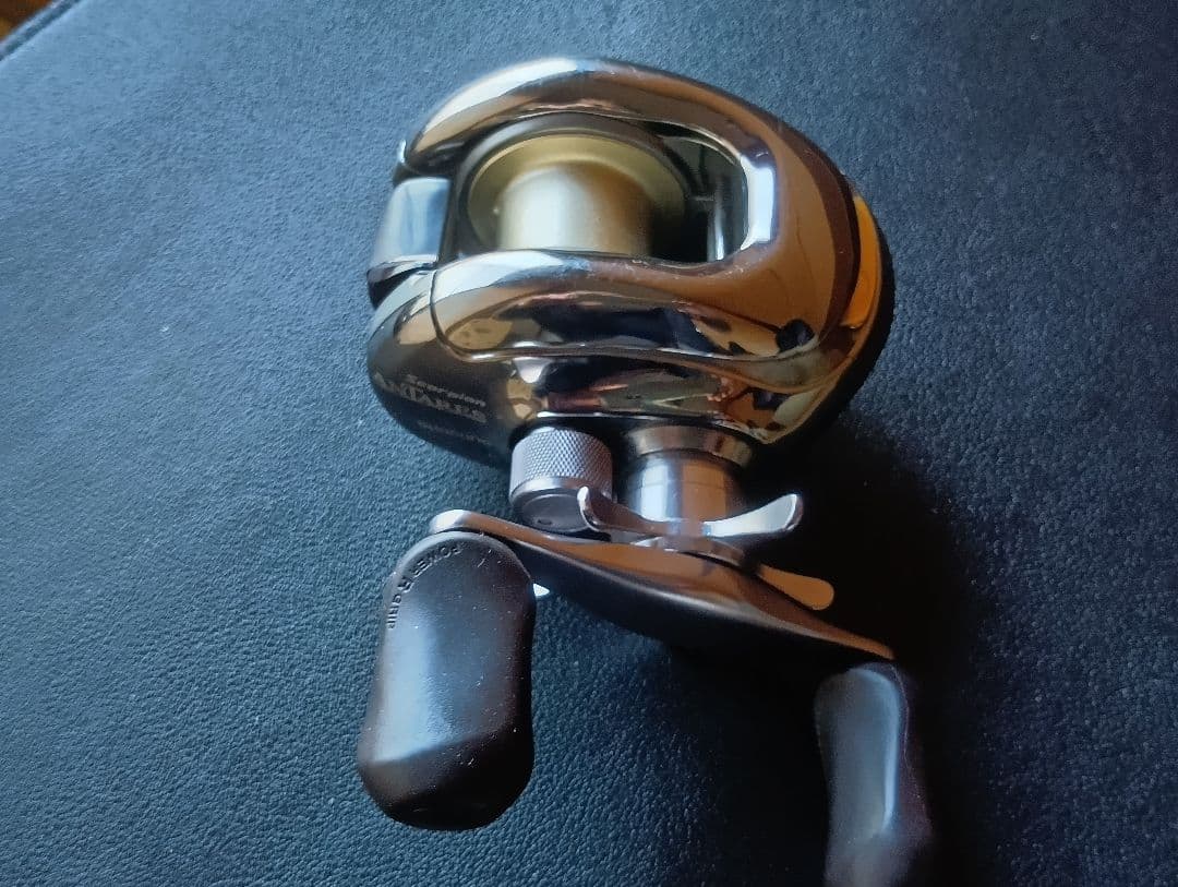 シマノ　初代アンタレスRH220 中古品